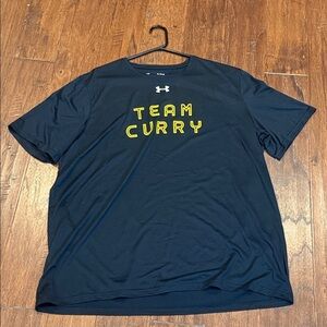 XL Under Armour Men's Black Team Curry Tee
